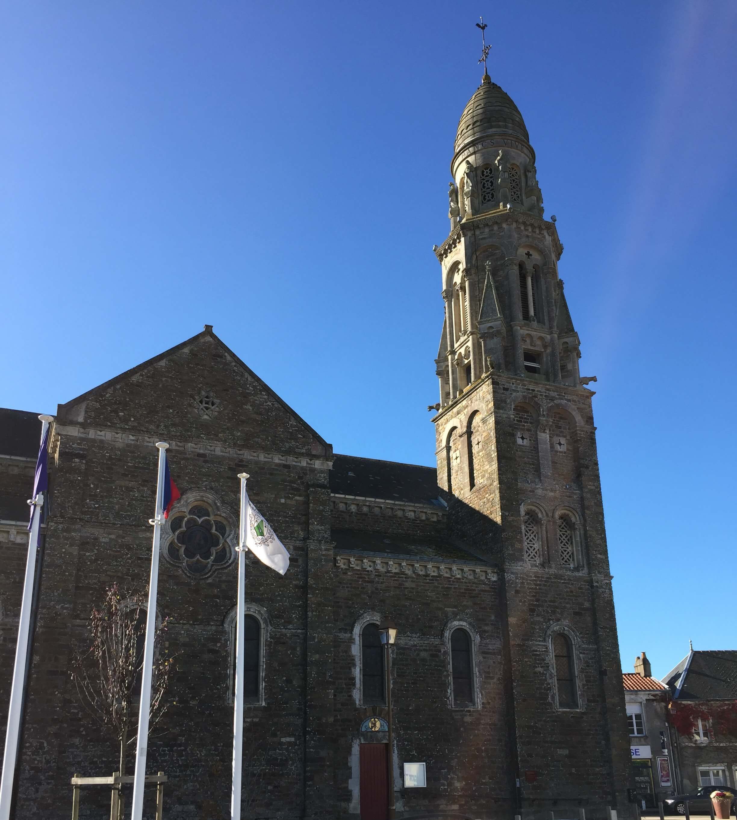 L'église de St Fiacre sur Maine