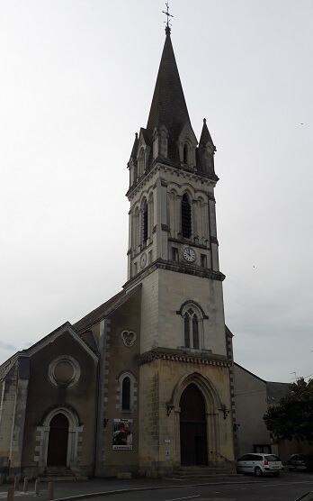 eglise loire à vélo