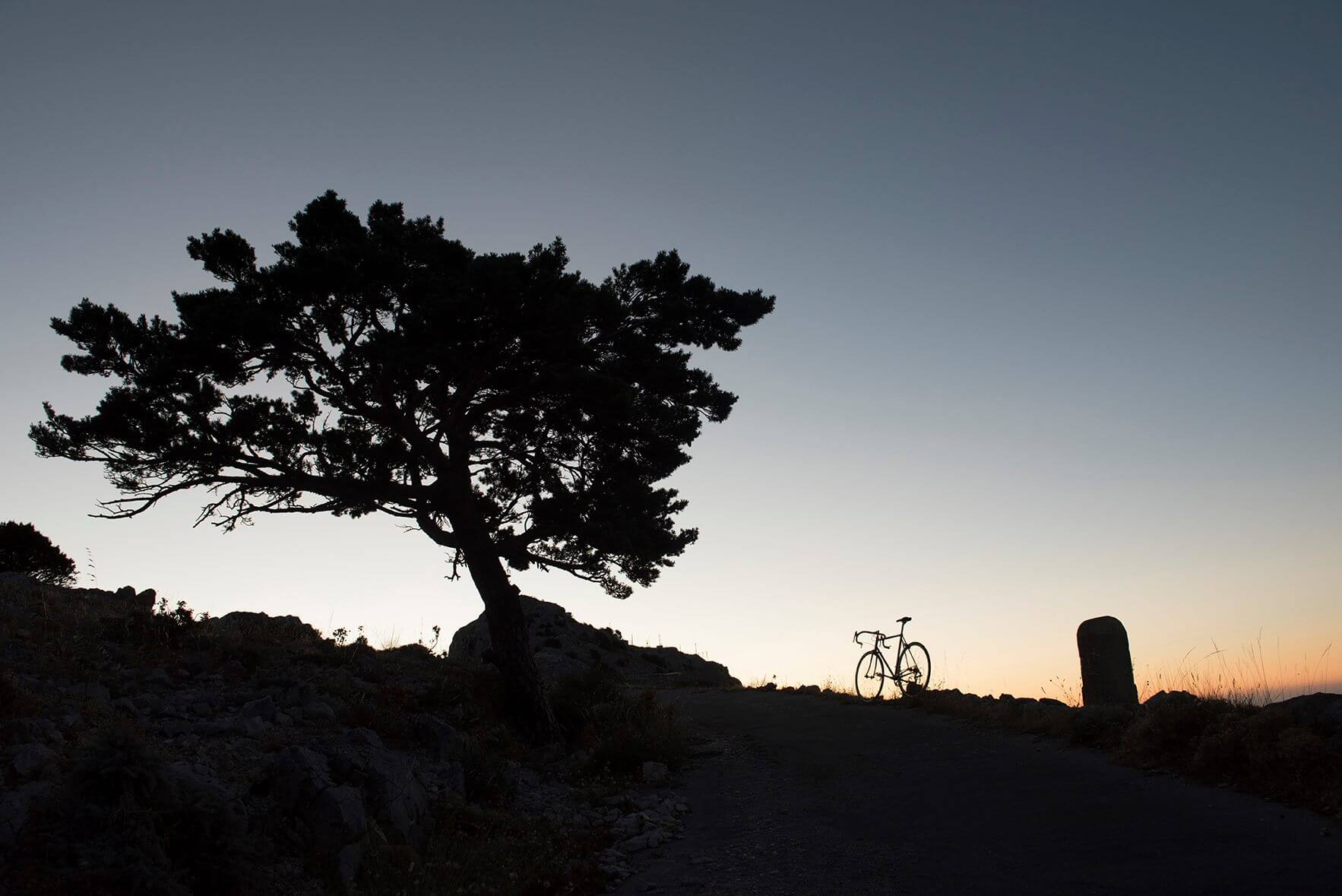 velo coucher de soleil