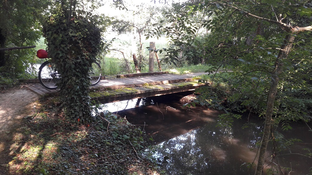 pont marais poitevin velo francette