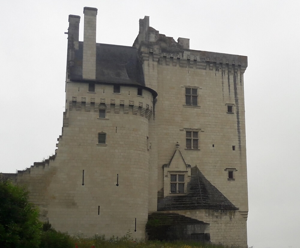 le chateau de montsoreau loire à vélo