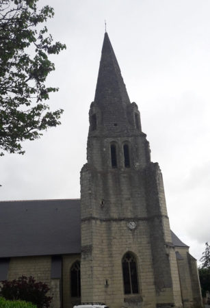 eglise loire à vélo