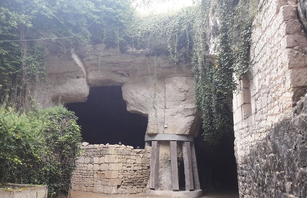 troglodyte loire à vélo